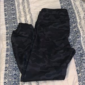 Black Camo Leggings
